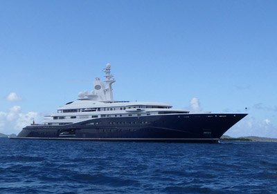 stx_yacht